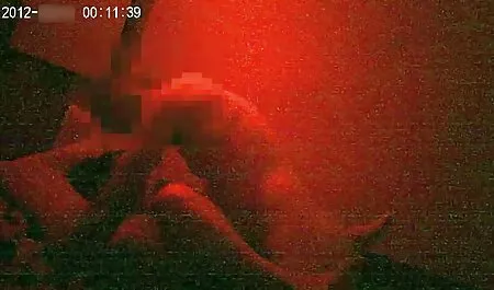 Uita-te la Rus încornorat dracu fata si sperma ejaculare anala in gura ei