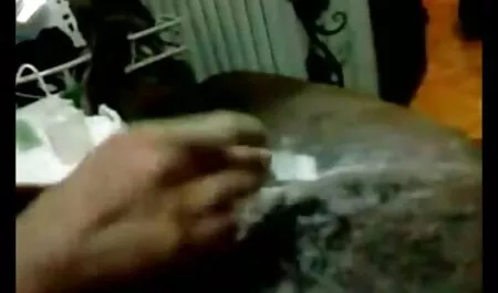 Folosit filme secsi gratis până la evacuare pe drumul din apropierea mașinii