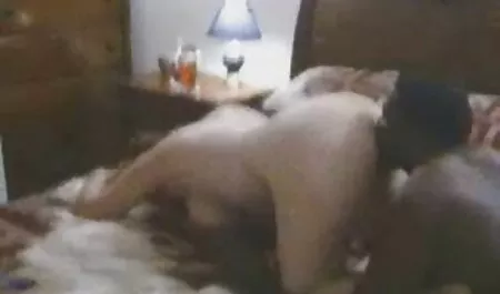 Două fete sexy nu sunt realiste. Nu mă deranjează să încerc să fac cea mai frumoasa partida de sex pe plac lesbienelor.