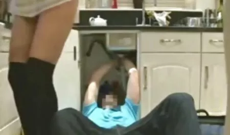 Soția a explicat secvențe sexi Când soțul intră într-un membru