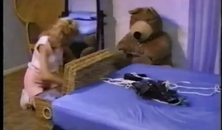 Fata a sex cu camera ascunsa aprobat o ofertă foarte atractivă.