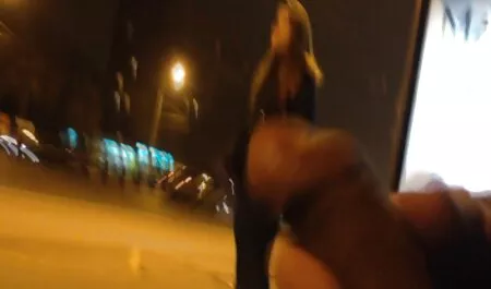Curva slăbănoagă și-a pus fundul pe fundul puiului care filme 2017 comedie sexi este mai puternic decât bruneta este plină de pasiune