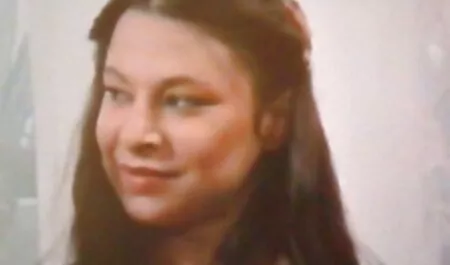 Roscata zână de păr a face bani cu gaura comedii sexi