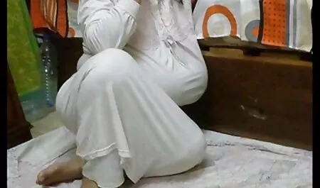 Tinerii vor să se bucure de un gangbang de femei ejaculate casă.