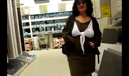 Negru a venit să viziteze un model slab și fundul doctorita sexi ei mare
