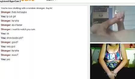 Fetele s-au întors de la o futaiuri normale petrecere.