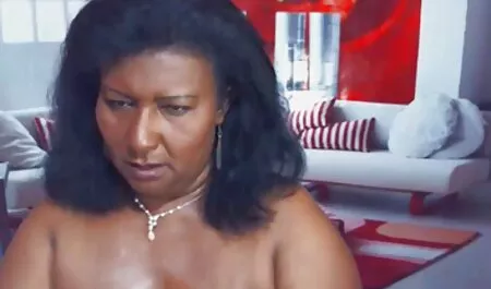 Profesorii sunt fete care se fut in cur fantastici la tachinarea tinerilor studenți.