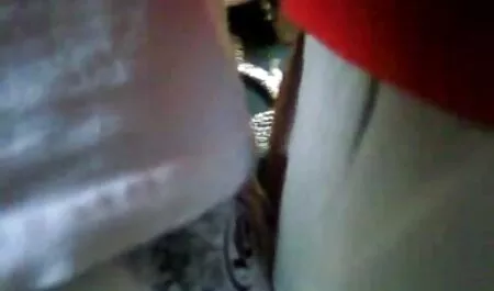 Pikaper gonzo rusă Bruneta în casa scării fete care se fut in cur magazin