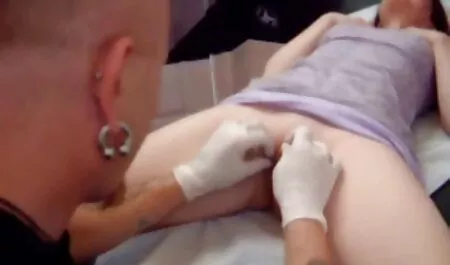 Excitat anal brunete sexi frumusete în ciorapi