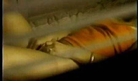 Rus roscata curva de balet la un concert xxx grasi