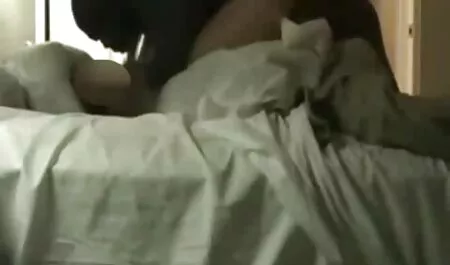 Davalka adolescenti camera ascunsa futai trezind și nenorocit un om matur