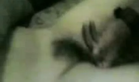 Pumnii în vaginul a două blonde filme sexi de dragoste frumoase